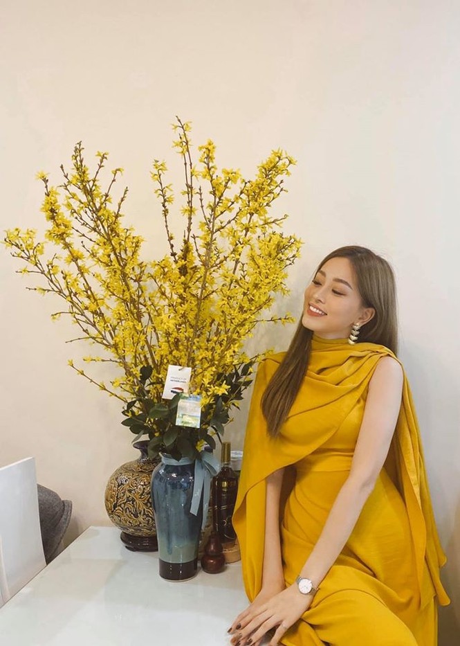 Khánh Vân hoá cô Tấm trẩy hội Xuân, Lương Thuỳ Linh đẹp giản dị ngày mùng 1 Tết - ảnh 7