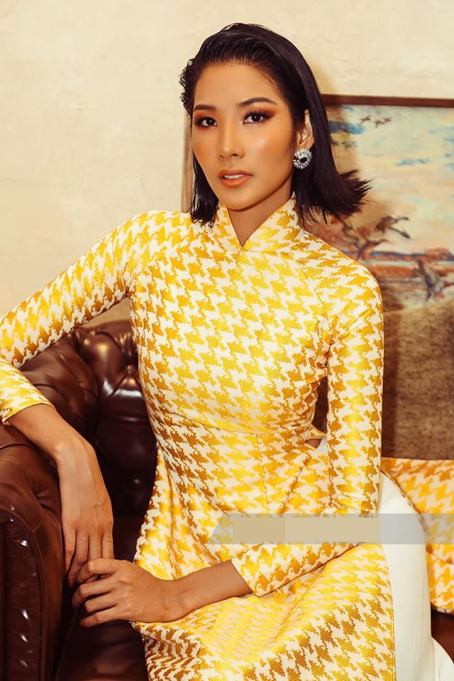 Khánh Vân hoá cô Tấm trẩy hội Xuân, Lương Thuỳ Linh đẹp giản dị ngày mùng 1 Tết - ảnh 8