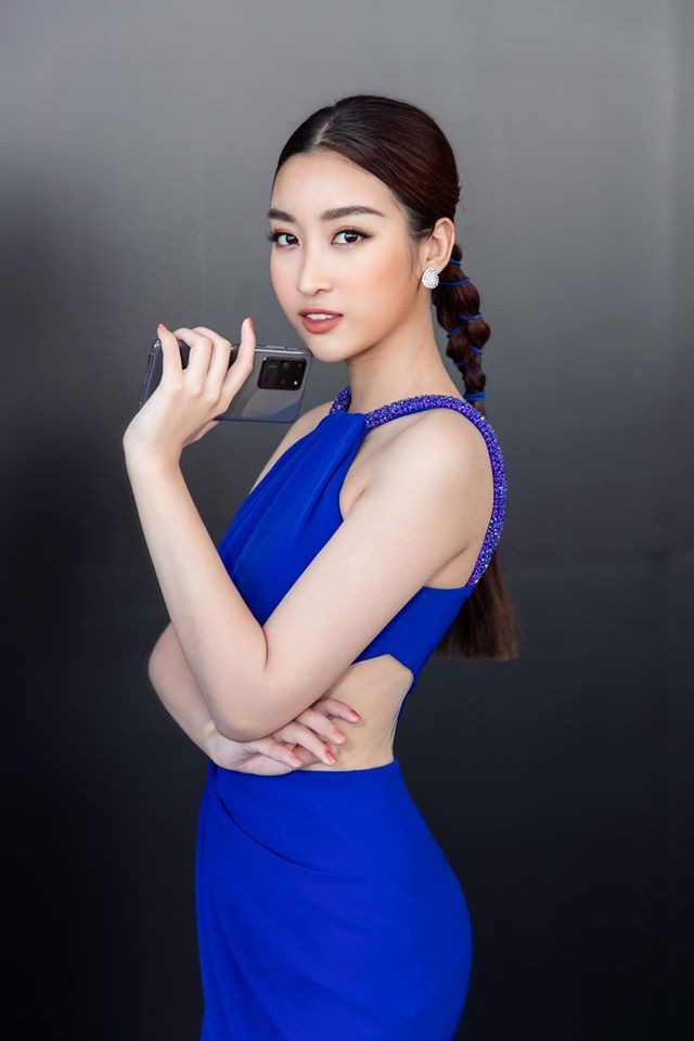 'Thần tiên tỷ tỷ' Đặng Thu Thảo khoe nhan sắc đời thường cũng làm fans trầm trồ - ảnh 2