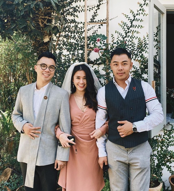 Hội bạn thân khoe ảnh 'lầy lội' ở đám cưới Tóc Tiên - Hoàng Touliver - ảnh 3