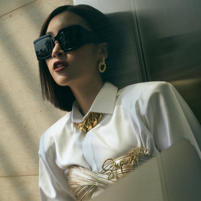 Hoà Minzy liều mình 'đọ' dáng với Hoa hậu Tiểu Vy và cái kết không thể đắng hơn - ảnh 4