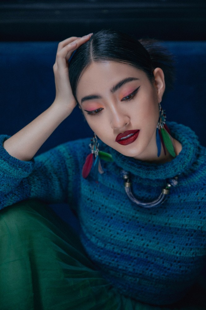 Lương Thuỳ Linh mặc váy xẻ gợi cảm, phô diễn đôi chân dài 1m22 'trứ danh' - ảnh 9