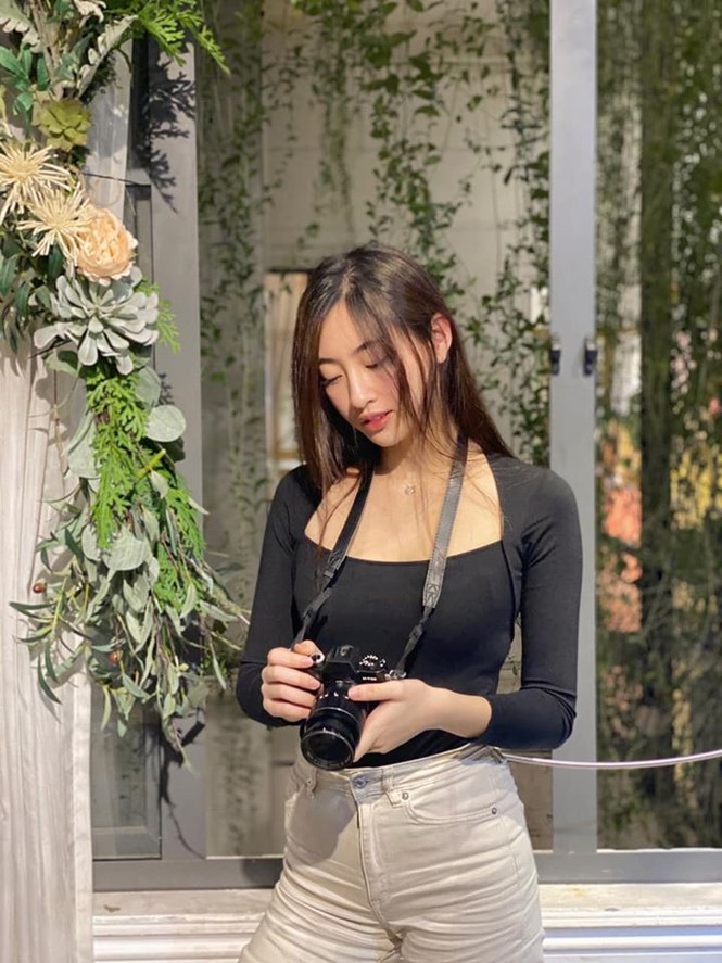 Huyền My, Mâu Thuỷ cùng khoe vòng eo 'con kiến' sexy khiến fans ngây ngất - ảnh 5