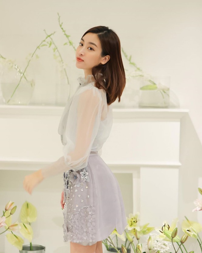Nguyễn Thị Loan trễ nải gợi cảm, Diễm Hương vẫn rạng rỡ sau tin đồn ly hôn - ảnh 11