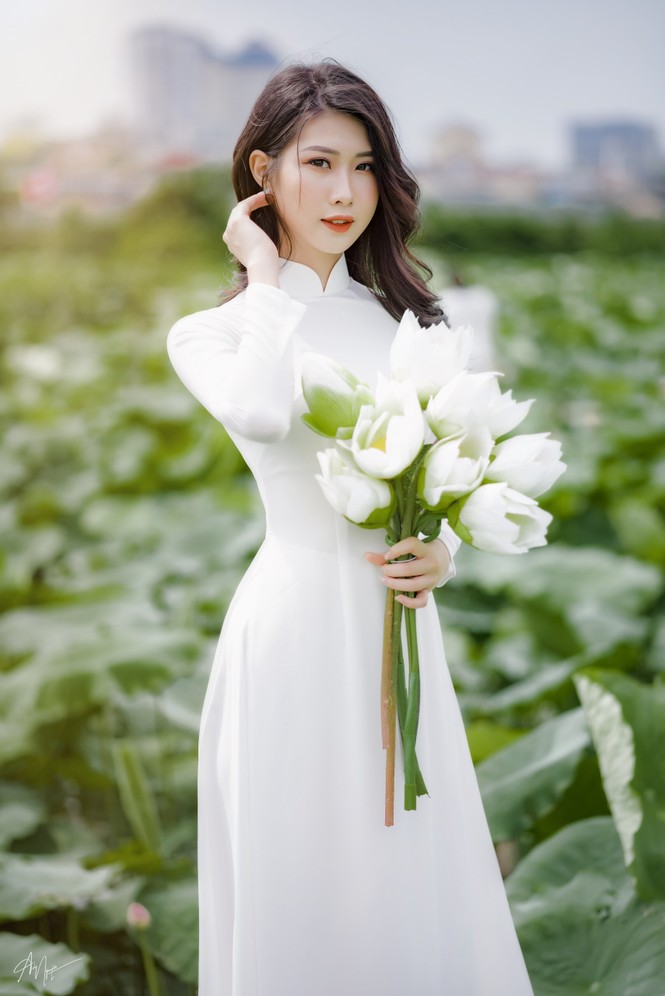 Nữ MC Hà thành sở hữu vòng eo ‘con kiến’ 56 cm cực nóng bỏng dự thi Hoa hậu Việt Nam - ảnh 2