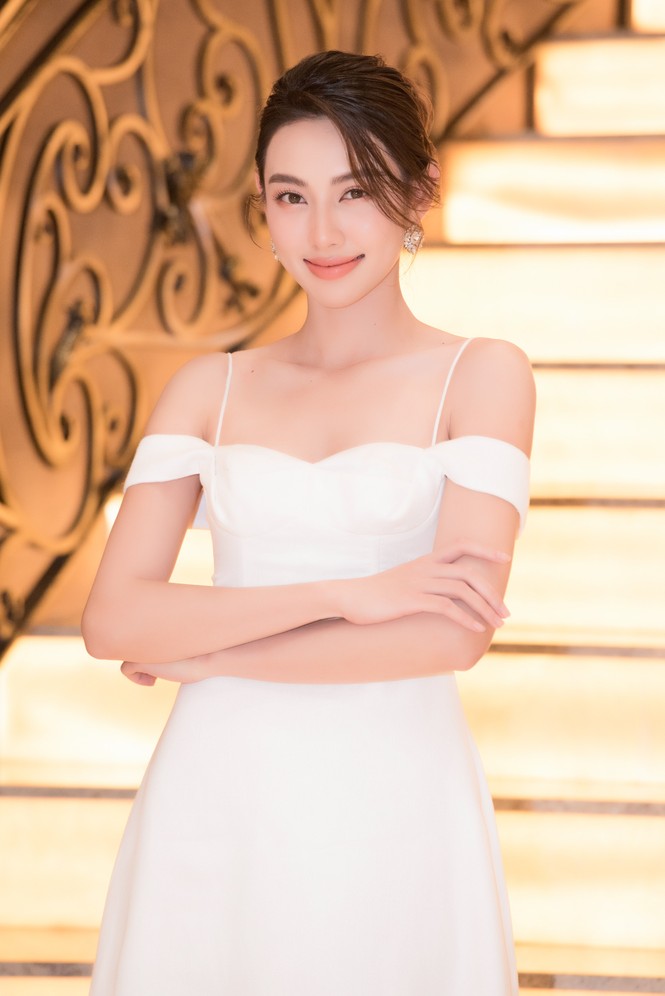 Con gái Hà Kiều Anh chụp ảnh thời trang làm dân mạng trầm trồ vì thần thái 'đỉnh cao' - ảnh 7