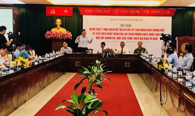 Vụ cháy Carina khiến căn hộ ảm đạm, đất nền bị 'thổi giá' - ảnh 1