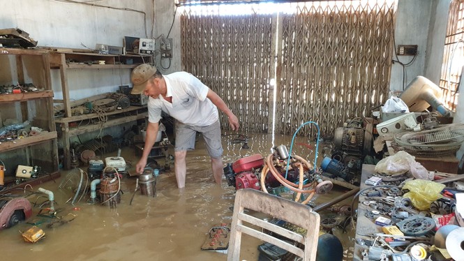 Lâm Đồng: Lũ đột ngột tràn về, hàng trăm căn nhà ngập sâu trong nước - ảnh 3