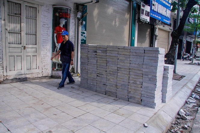 lát đá vỉa hè - ảnh 1