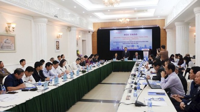 Hà Nội sẽ phát hành vé điện tử chung cho xe buýt và đường sắt đô thị - ảnh 1