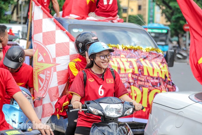 Việt Nam vs Malaysia (2-0): Chiến thắng của sự thực dụng - ảnh 7
