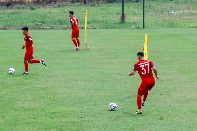 U23 Việt Nam vắng thủ quân Quang Hải và nhiều trụ cột - ảnh 9