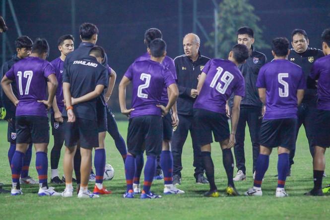 U23 Thái Lan 'rớt' tiền vệ công trước trận với U23 Việt Nam - ảnh 4