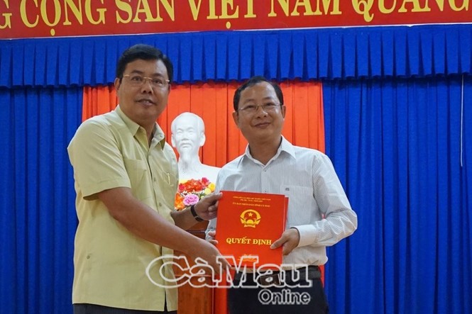 Điều động, bổ nhiệm nhân sự 5 tỉnh thành - ảnh 4