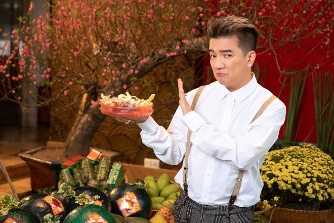 Loạt ảnh xuân ‘khó đỡ’ của đôi bạn Đàm Vĩnh Hưng – Vũ Hà - ảnh 27
