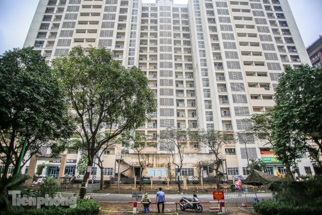 Cận cảnh cuộc sống của người dân gần khu cách ly - ảnh 3