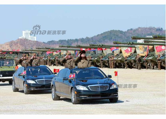 1000 khẩu pháo Triều Tiên đồng loạt khai hỏa - ảnh 2