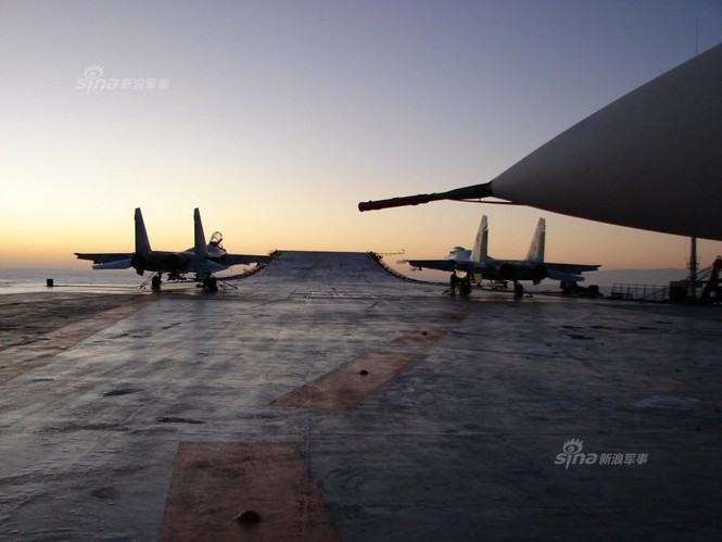 tiêm kích su-33 - ảnh 11