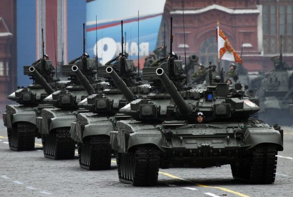 Vì sao T-72B3 thay thế tăng chủ lực T-90 trong Ngày Chiến thắng - ảnh 7