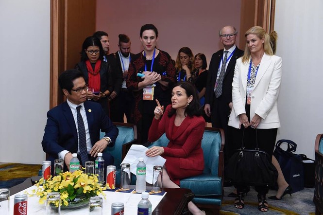 ‘Bóng hồng’ quyền lực Facebook phát biểu tại APEC CEO Summit - ảnh 3