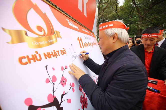 Chủ nhật Đỏ - ảnh 29