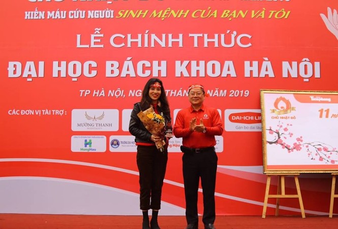 Chủ nhật Đỏ - ảnh 41