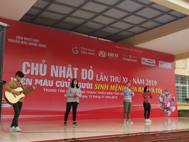 Chủ nhật Đỏ - ảnh 66