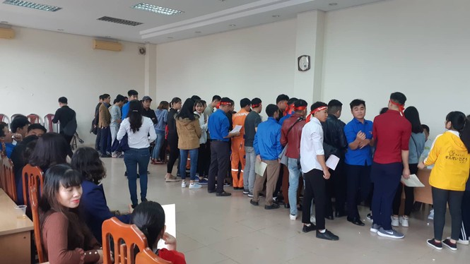 Chủ nhật Đỏ - ảnh 18