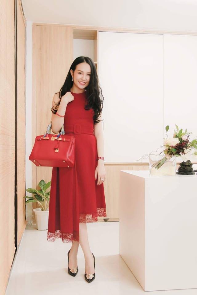 Hương Baby - vợ Tuấn Hưng ngày càng quyến rũ, yêu chồng con hết mực - ảnh 6