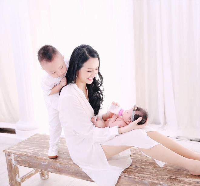 Hương Baby - vợ Tuấn Hưng ngày càng quyến rũ, yêu chồng con hết mực - ảnh 2