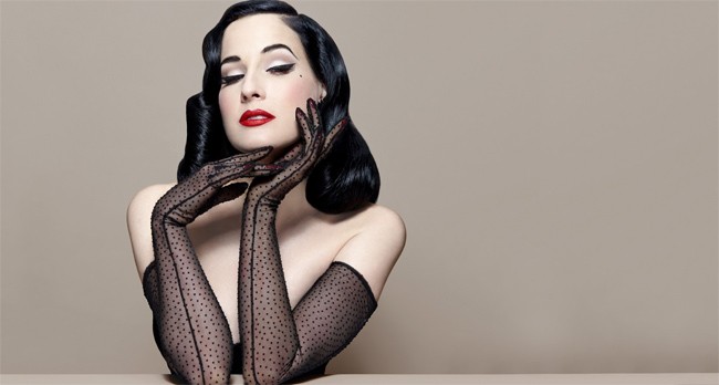 Choáng với nhan sắc 'nữ hoàng thoát y' Dita Von Teese hiện tại - ảnh 6