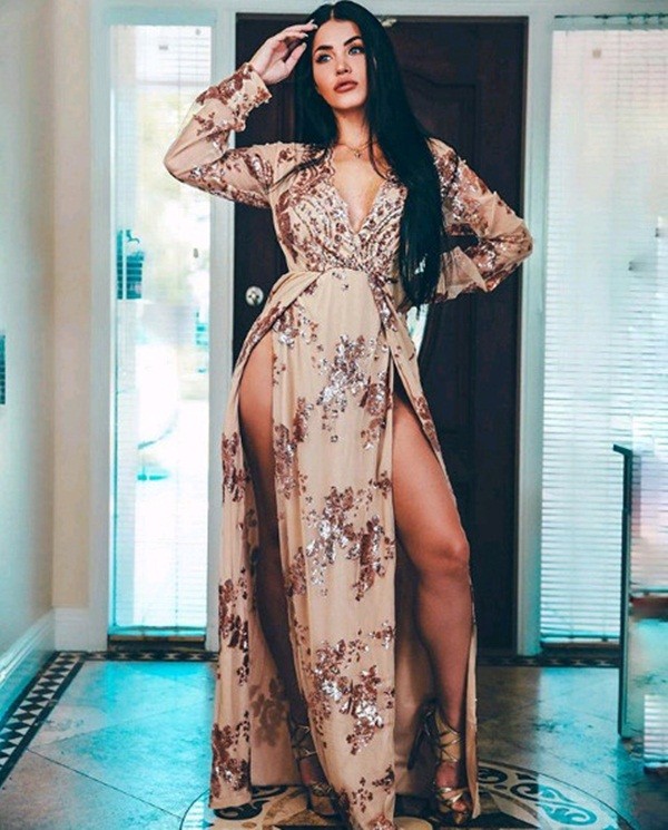 Siêu vòng 3 Claudia Alende phô đường cong tuyệt mỹ ở Malibu - ảnh 9