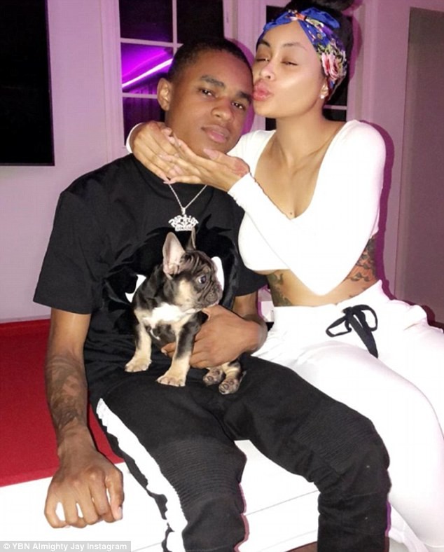 Lộ nguyên vòng 1 với ren xuyên thấu không nội y, Blac Chyna gây choáng - ảnh 7