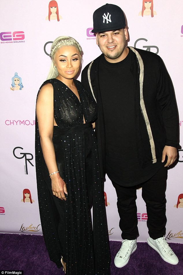 Lộ nguyên vòng 1 với ren xuyên thấu không nội y, Blac Chyna gây choáng - ảnh 6