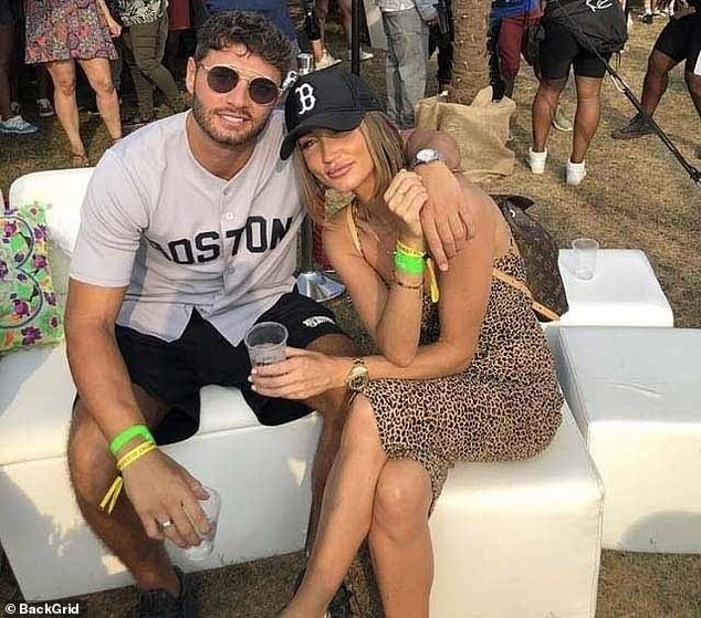 Mê mẩn ngắm mỹ nhân Megan McKenna hoang dại đầy mê hoặc - ảnh 7
