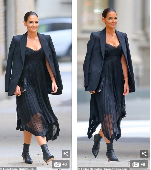 Hậu chia tay Jamie Foxx, Katie Holmes quyến rũ bất ngờ với váy xẻ ngực sâu - ảnh 2