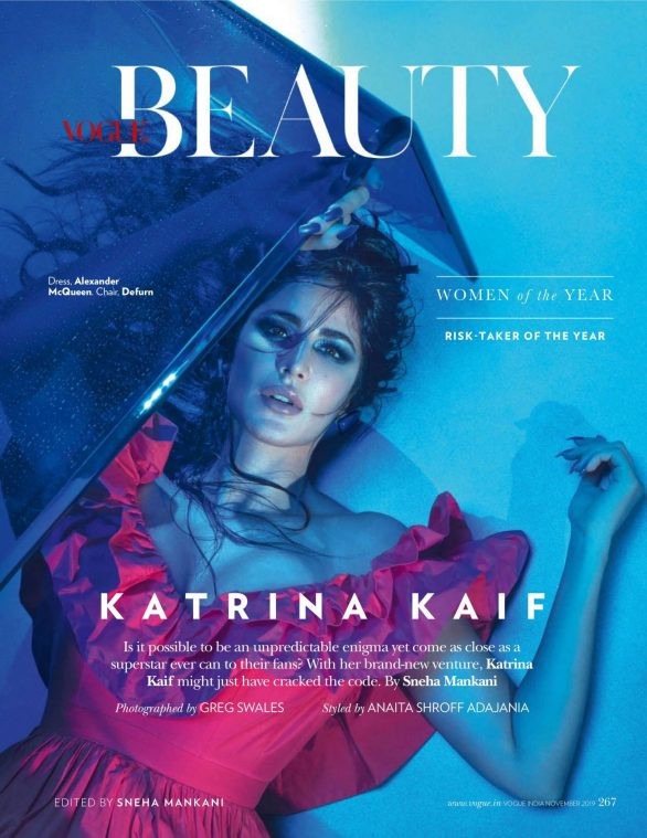 'Phụ nữ gợi cảm nhất Ấn Độ' Katrina Kaif đẹp 'rực lửa' trên tạp chí - ảnh 1