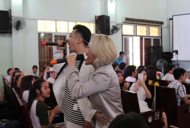 Hoa hậu Việt Nam 2018: tuyển sinh và giao lưu với sinh viên Đại học Hải Phòng - ảnh 3