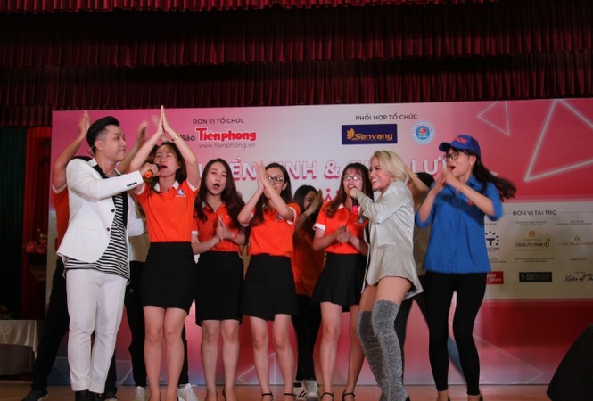 Hoa hậu Việt Nam 2018: tuyển sinh và giao lưu với sinh viên Đại học Hải Phòng - ảnh 7