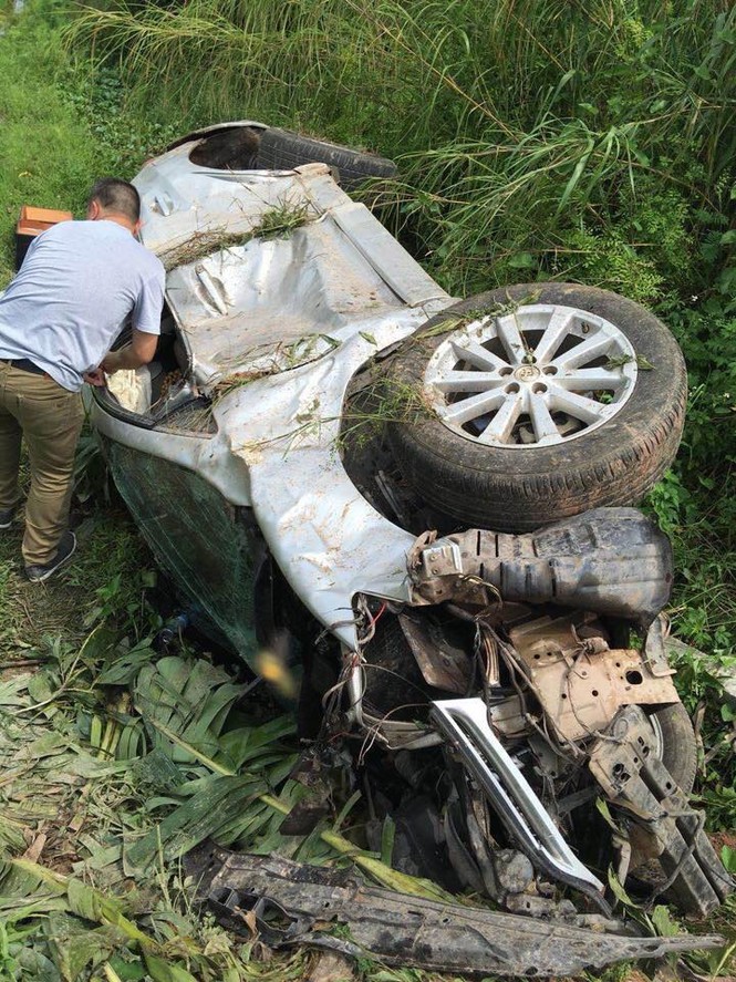 Tên cướp người Trung Quốc tông xe vào công an để giải cứu bạn - ảnh 2
