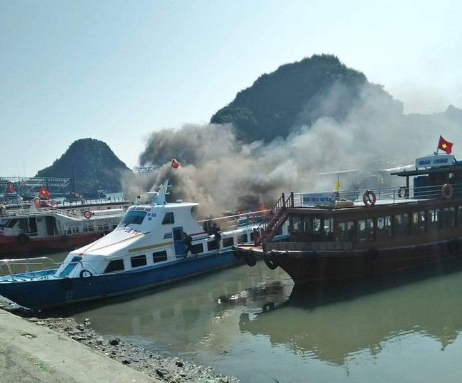 Cháy tàu cao tốc tại Vân Đồn - ảnh 2