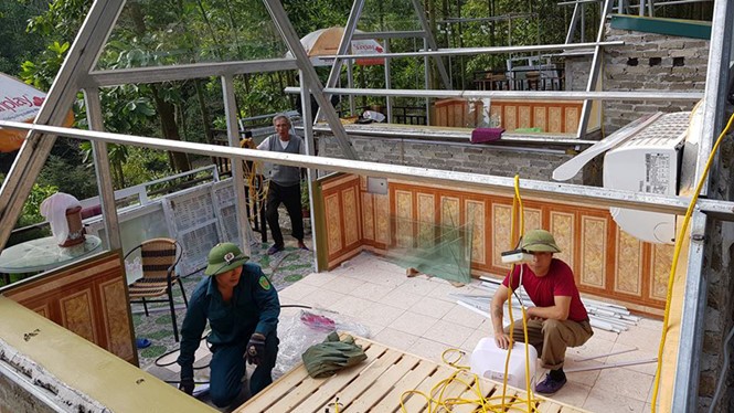 Ngăn suối làm khu du lịch trái phép: phá dỡ công trình vi phạm - ảnh 2