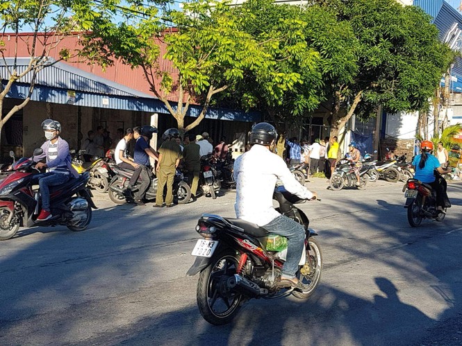 Hải Phòng: phát hiện chồng chết trong nhà, vợ chết cạnh mương nước - ảnh 2