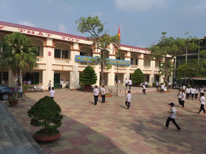 Thiếu giáo viên tiếng Anh, nhiều học sinh Hải Phòng đến lớp chỉ để chơi - ảnh 1