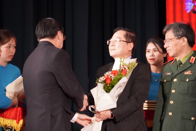 Nhìn lại những ưu khuyết điểm của báo chí toàn quốc 2019 - ảnh 5