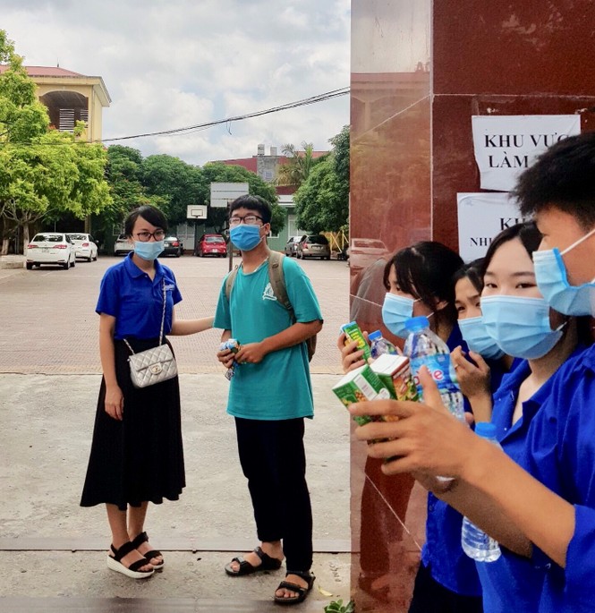 Gặp gỡ nam sinh vừa chạy thận vừa tham gia thi ở Hải Phòng - ảnh 4