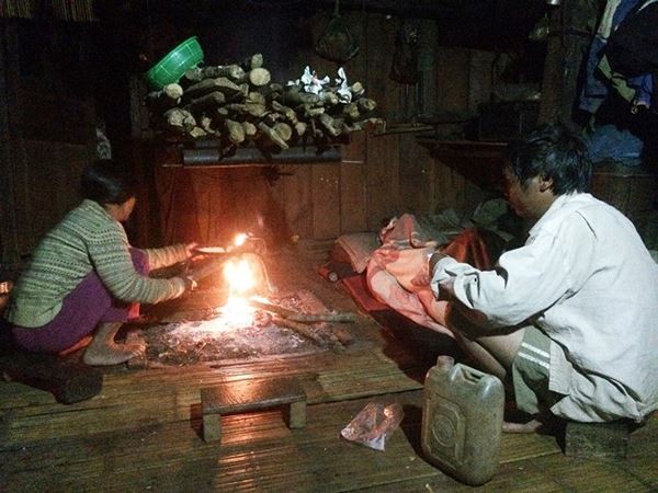 Phóng sự ảnh: Mưu sinh dưới chân núi Ngọc Linh - ảnh 13