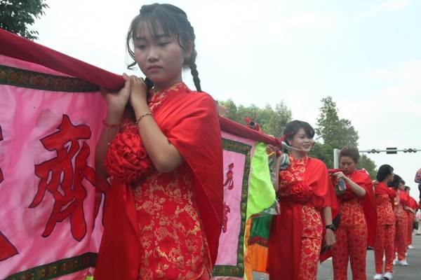 Hình ảnh ấn tượng tại Lễ hội cung nghinh Thánh giá Thiên Hậu Thánh Mẫu - ảnh 6