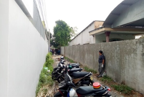 Kinh hoàng người đàn ông đâm chết người tình rồi tưới xăng tự thiêu - ảnh 1