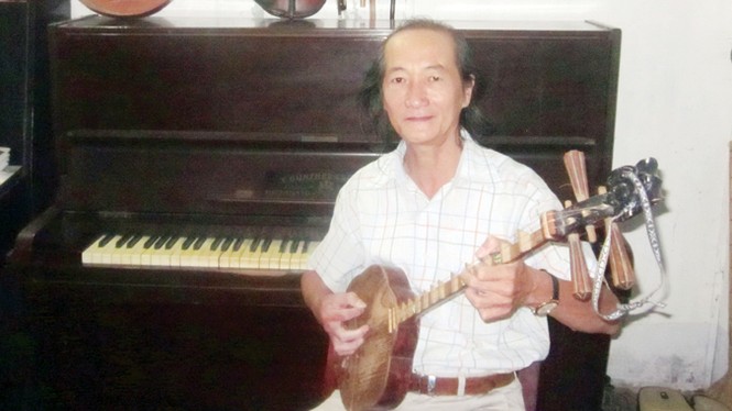 Người thông 4 ngoại ngữ đưa đờn ca tài tử xuất ngoại - ảnh 1